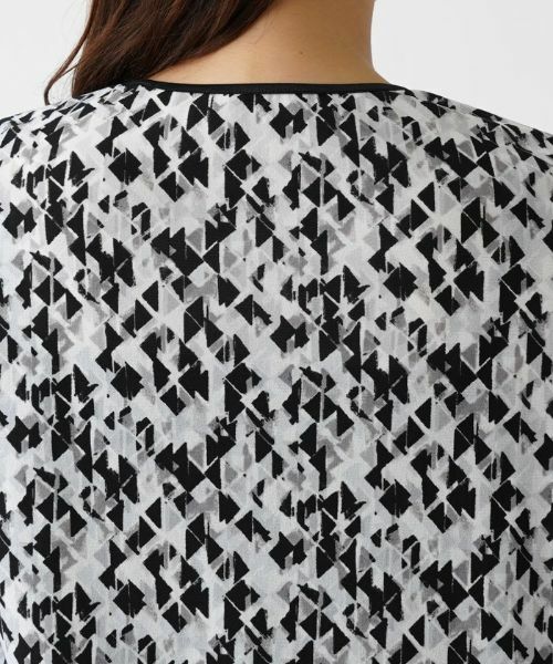 Leilian PLUS HOUSE / レリアンプラスハウス カットソー | ジオメトリック柄カットソー | 詳細12