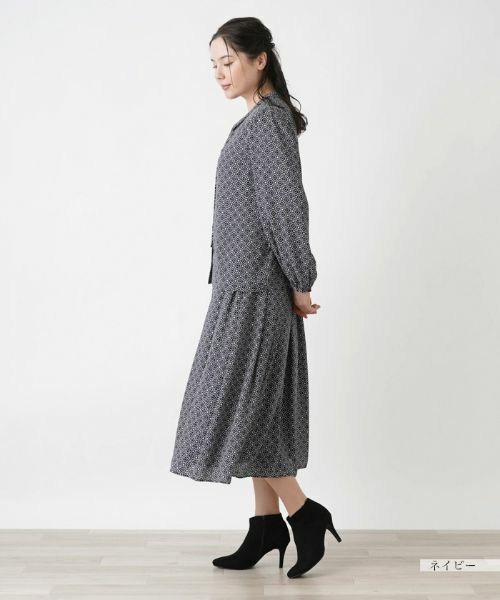 Leilian PLUS HOUSE / レリアンプラスハウス セットアップ | 幾何学柄ブラウススーツ | 詳細5