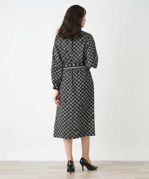 Leilian PLUS HOUSE / レリアンプラスハウス ドレス | 総柄ワンピース【ROCHAS Premiere】 | 詳細3