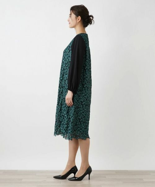 Leilian PLUS HOUSE / レリアンプラスハウス ドレス | ピーコックモチーフワンピース【プラス企画】 | 詳細2