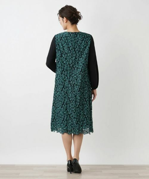 Leilian PLUS HOUSE / レリアンプラスハウス ドレス | ピーコックモチーフワンピース【プラス企画】 | 詳細3