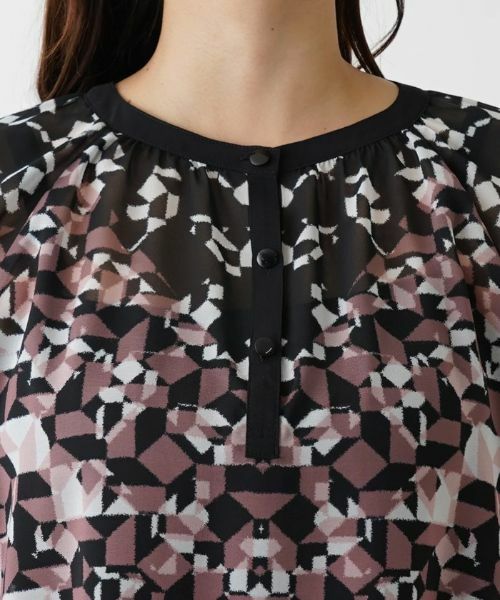 Leilian PLUS HOUSE / レリアンプラスハウス シャツ・ブラウス | ジオメトリック柄ブラウス【プラス企画】 | 詳細7