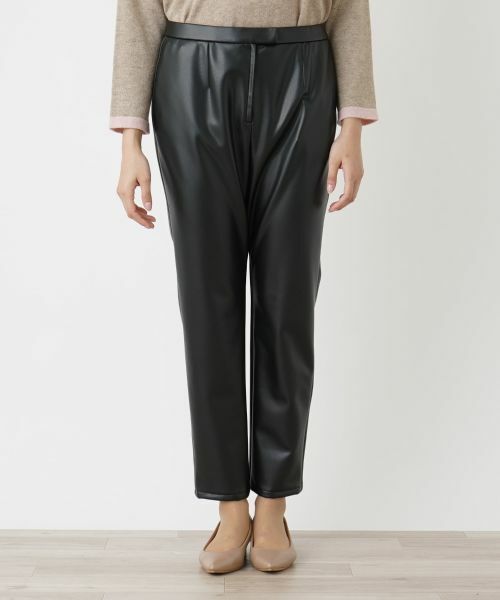 Leilian PLUS HOUSE / レリアンプラスハウス その他パンツ | フェイクレザーテーパードパンツ【プラス企画】 | 詳細4