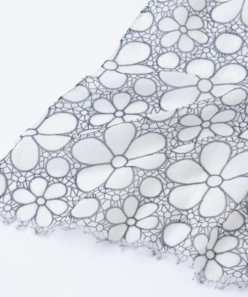 Leilian PLUS HOUSE / レリアンプラスハウス マフラー・ショール・スヌード・ストール | フラワー柄ストール | 詳細1