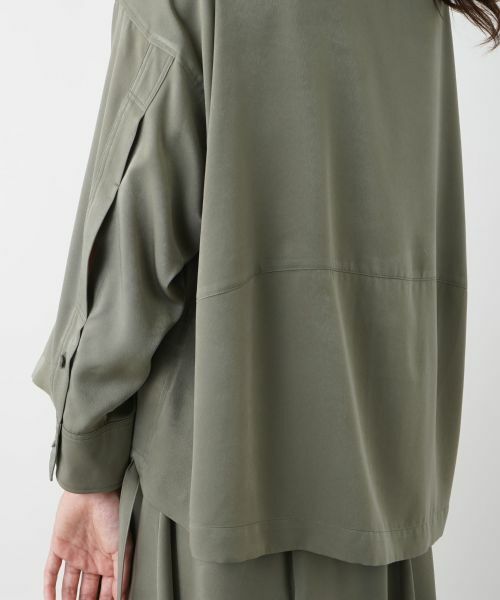 Leilian PLUS HOUSE / レリアンプラスハウス シャツ・ブラウス | ドロップショルダーブラウス【Leilian WHITE LABEL】【BOURGE】 | 詳細17