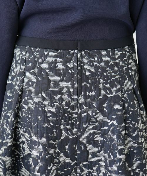 Leilian PLUS HOUSE / レリアンプラスハウス ミニ・ひざ丈スカート | 【店舗人気】膨れジャカードタックスカート | 詳細8