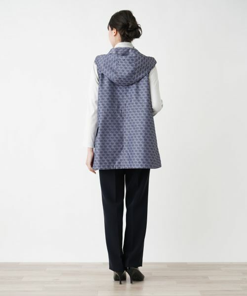 Leilian PLUS HOUSE / レリアンプラスハウス テーラードジャケット | 総柄フーデッドベスト | 詳細3