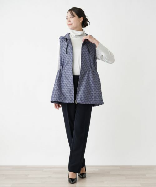 Leilian PLUS HOUSE / レリアンプラスハウス テーラードジャケット | 総柄フーデッドベスト | 詳細4