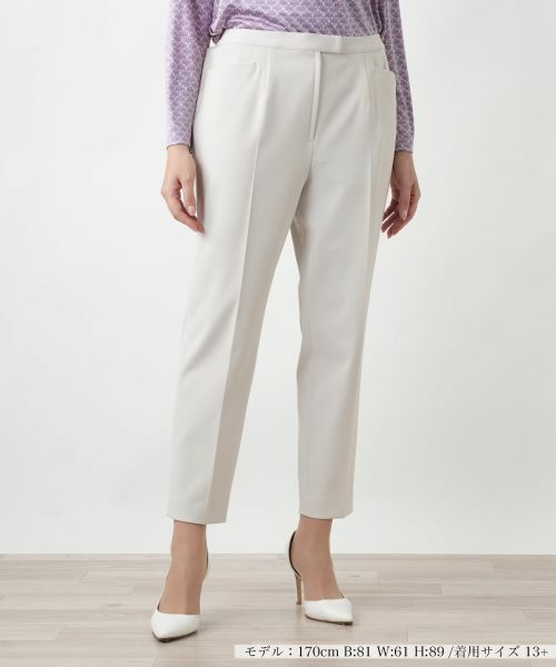 Leilian PLUS HOUSE / レリアンプラスハウス その他パンツ | 【店舗人気】ストレッチクロップドパンツ(ライトグレー)