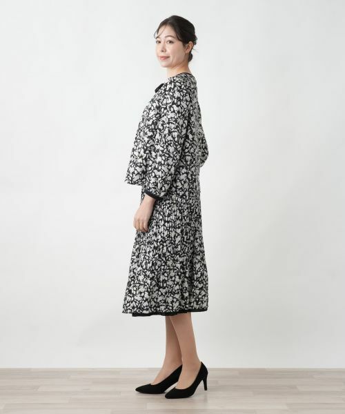 Leilian PLUS HOUSE / レリアンプラスハウス シャツ・ブラウス | 【店舗人気】フラワー柄リボンブラウス【Leilian WHITE LABEL】 | 詳細2