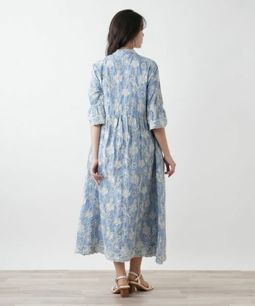 Leilian PLUS HOUSE / レリアンプラスハウス ドレス | 【店舗人気】カットワーク刺繍フレアワンピース-BLUBIANCO | 詳細3