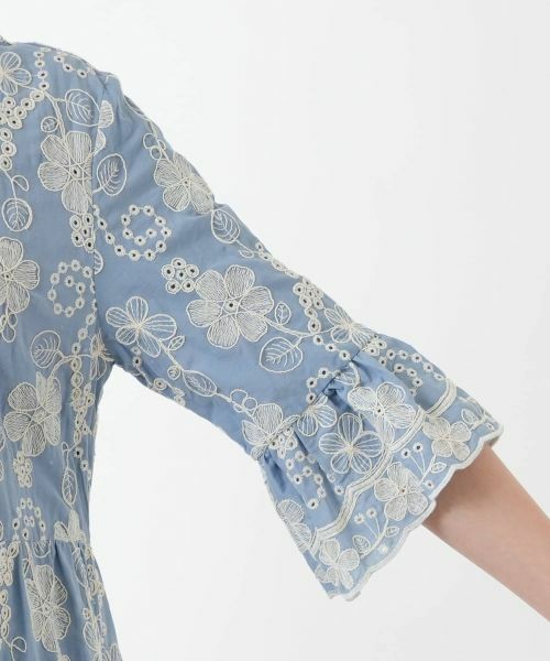 Leilian PLUS HOUSE / レリアンプラスハウス ドレス | 【店舗人気】カットワーク刺繍フレアワンピース-BLUBIANCO | 詳細9