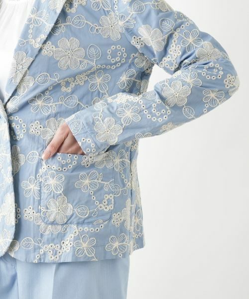 Leilian PLUS HOUSE / レリアンプラスハウス テーラードジャケット | カットワーク刺繍ジャケット-BLUBIANCO | 詳細13
