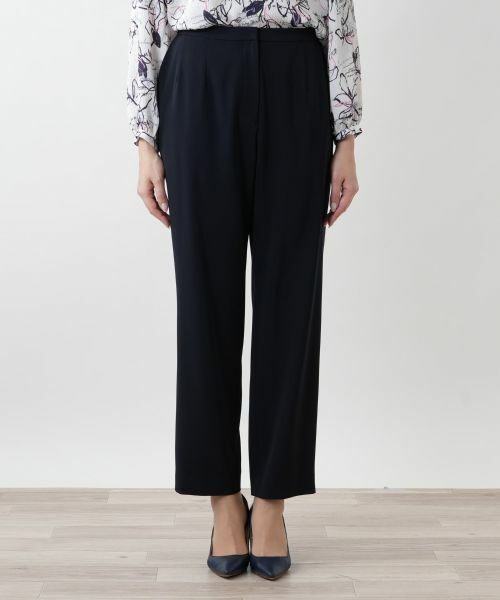美品 LEILIAN レリアン プラスハウス ストレッチスリムパンツ 17+ ストレッチパンツ|レリアン プラスハウス | レリアン公式