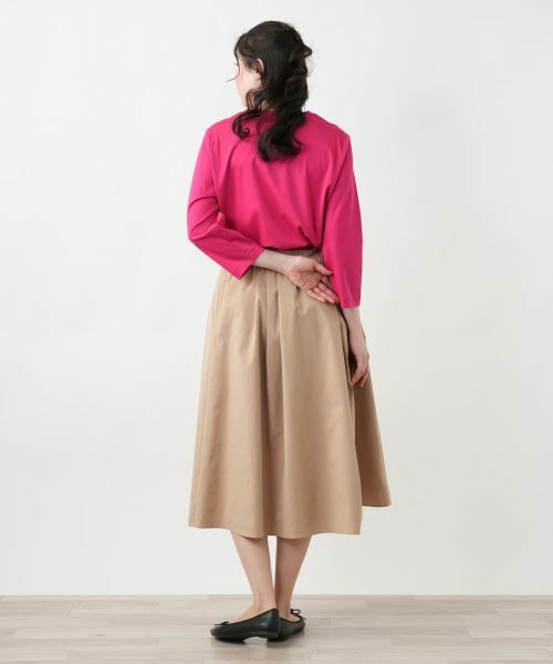 Leilian PLUS HOUSE / レリアンプラスハウス Tシャツ | 【店舗人気】刺繍クルーネックカットソー【プラス企画】 | 詳細3