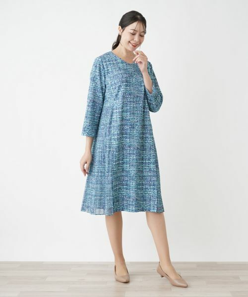 Leilian PLUS HOUSE / レリアンプラスハウス ドレス | 【店舗人気】サイドプリーツワンピース【プラス企画】 | 詳細1