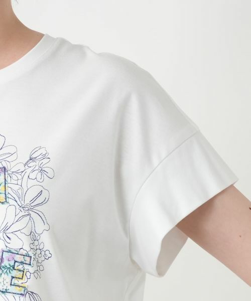 Leilian Plus House】ボーダーフラワー柄 半袖カットソー 13