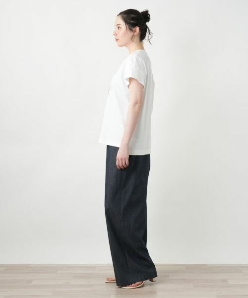 Leilian PLUS HOUSE / レリアンプラスハウス Tシャツ | 【店舗人気】フラワー刺繍Tシャツ【Leilian WHITE LABEL】 | 詳細2