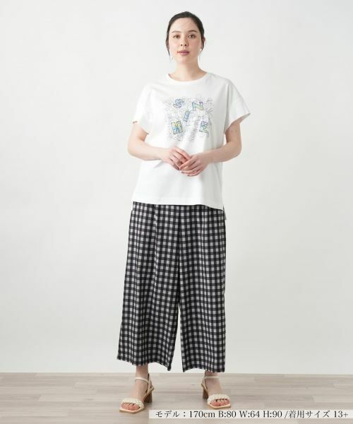 Leilian PLUS HOUSE / レリアンプラスハウス Tシャツ | 【店舗人気】フラワー刺繍Tシャツ【Leilian WHITE LABEL】 | 詳細4