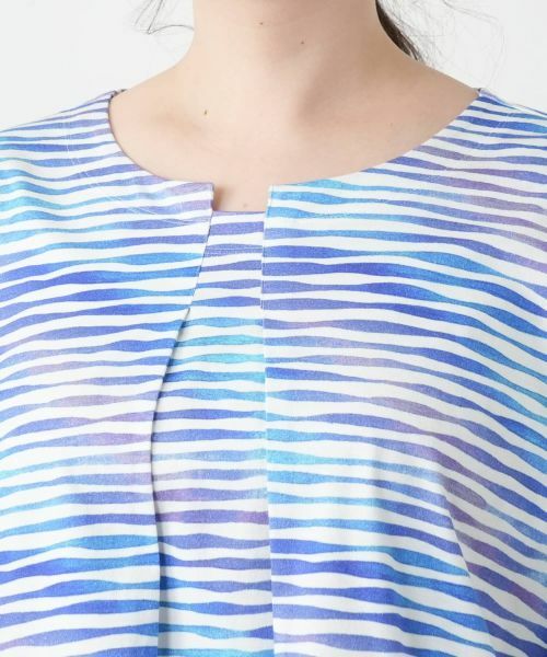 Leilian PLUS HOUSE / レリアンプラスハウス カットソー | プリント変形ネックカットソー【MUSE BY ROCHAS Premiere】 | 詳細10