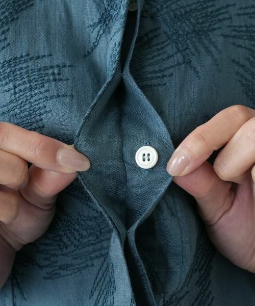 Leilian PLUS HOUSE / レリアンプラスハウス シャツ・ブラウス | 刺繍比翼ブラウス【ROSSO35】 | 詳細16