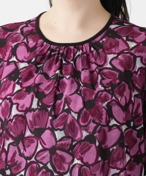 Leilian PLUS HOUSE / レリアンプラスハウス シャツ・ブラウス | 【店舗人気】フラワー柄クルーネックブラウス | 詳細10