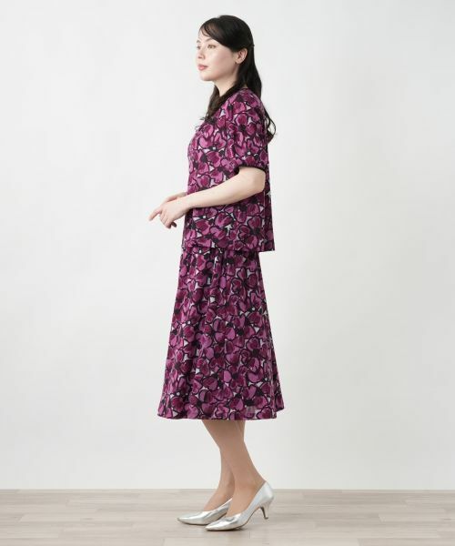 Leilian PLUS HOUSE / レリアンプラスハウス シャツ・ブラウス | 【店舗人気】フラワー柄クルーネックブラウス | 詳細5