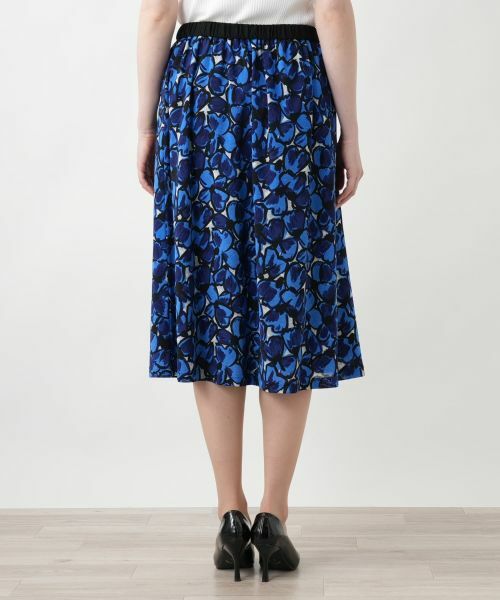 Leilian PLUS HOUSE / レリアンプラスハウス ミニ・ひざ丈スカート | フラワー柄フレアスカート | 詳細9