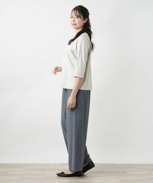 Leilian PLUS HOUSE / レリアンプラスハウス カットソー | 【店舗人気】刺繍クルーネックカットソー【Leilian WHITE LABEL】 | 詳細2