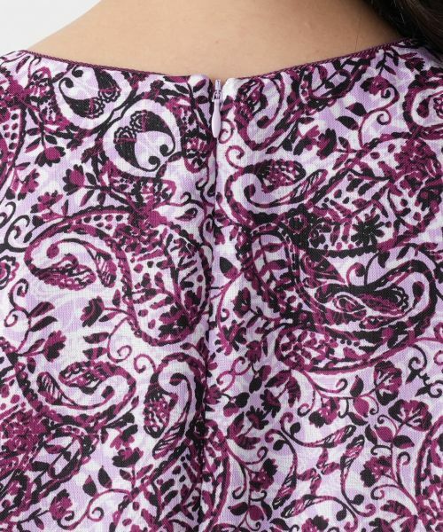 Leilian PLUS HOUSE / レリアンプラスハウス ドレス | ペイズリーキーネックワンピース | 詳細12