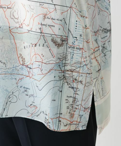Leilian PLUS HOUSE / レリアンプラスハウス シャツ・ブラウス | マップ柄ブラウス | 詳細10