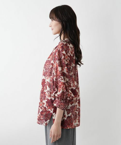Leilian PLUS HOUSE / レリアンプラスハウス シャツ・ブラウス | フラワー柄バンドカラーブラウス | 詳細5