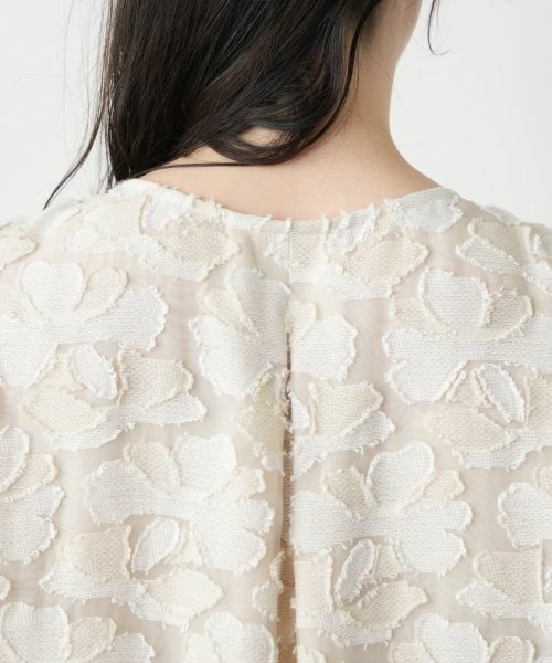 Leilian PLUS HOUSE / レリアンプラスハウス シャツ・ブラウス | 【店舗人気】フラワーモチーフブラウス【BOURGE】 | 詳細11