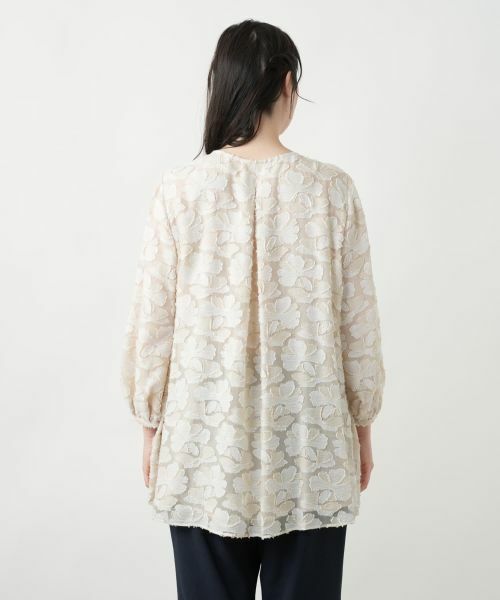 Leilian PLUS HOUSE / レリアンプラスハウス シャツ・ブラウス | 【店舗人気】フラワーモチーフブラウス【BOURGE】 | 詳細9