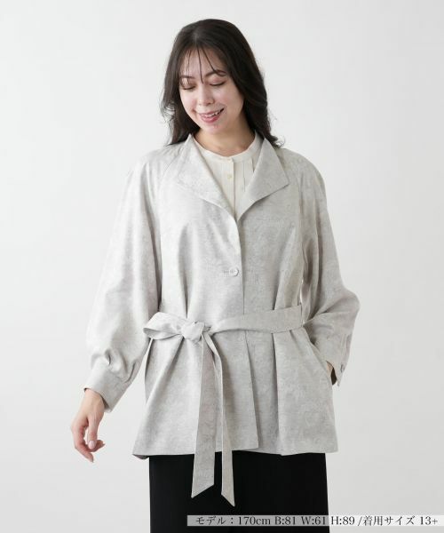Leilian PLUS HOUSE/レリアンプラスハウス 【店舗人気】ベルトジャケット【ROCHAS Premiere】 ベージュ 13+ Leilian PLUS HOUSE/レリアンプラスハウス 【店舗人気】ベルトジャケット【ROCHAS Premiere】 ベージュ 13+