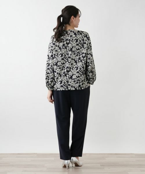 Leilian PLUS HOUSE / レリアンプラスハウス シャツ・ブラウス | 【店舗人気】プリントタックブラウス【ROCHAS Premiere】 | 詳細3