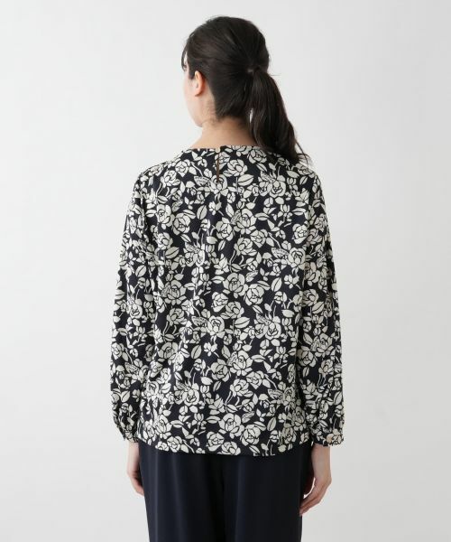 Leilian PLUS HOUSE / レリアンプラスハウス シャツ・ブラウス | 【店舗人気】プリントタックブラウス【ROCHAS Premiere】 | 詳細6