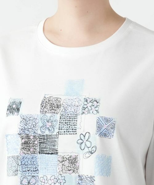 Leilian PLUS HOUSE / レリアンプラスハウス Tシャツ | 【店舗人気】刺繍プリントTシャツ【プラス企画】 | 詳細10