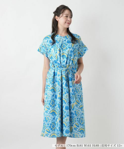 Leilian PLUS HOUSE/レリアンプラスハウス フラワー柄フレアワンピース【プラス企画】 ロイヤルブルー 13+ Leilian PLUS HOUSE/レリアンプラスハウス フラワー柄フレアワンピース【プラス企画】 ロイヤルブルー 13+