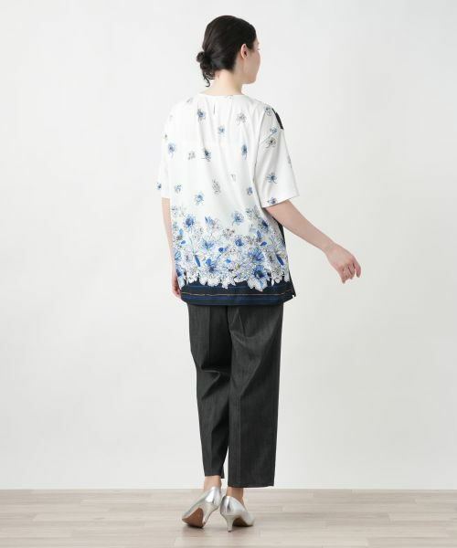 Leilian PLUS HOUSE / レリアンプラスハウス カットソー | 【店舗人気】プリントキーネックカットソー【プラス企画】 | 詳細3