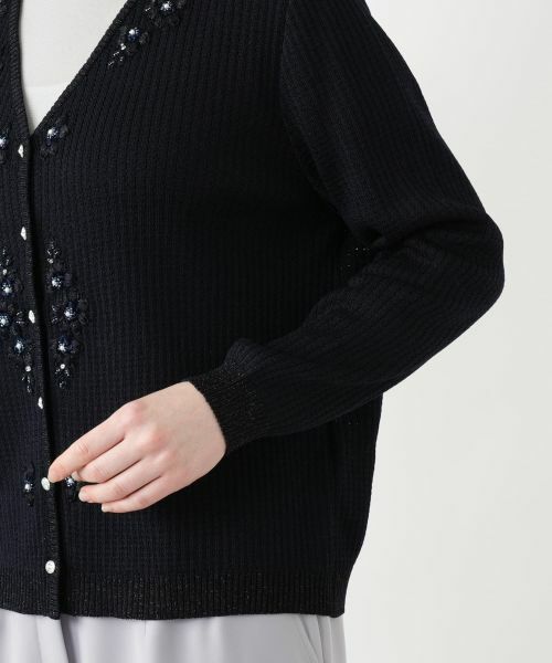 Leilian PLUS HOUSE / レリアンプラスハウス カーディガン・ボレロ | フラワー刺繍Vネックカーディガン【CORSINI & PROTI】 | 詳細16