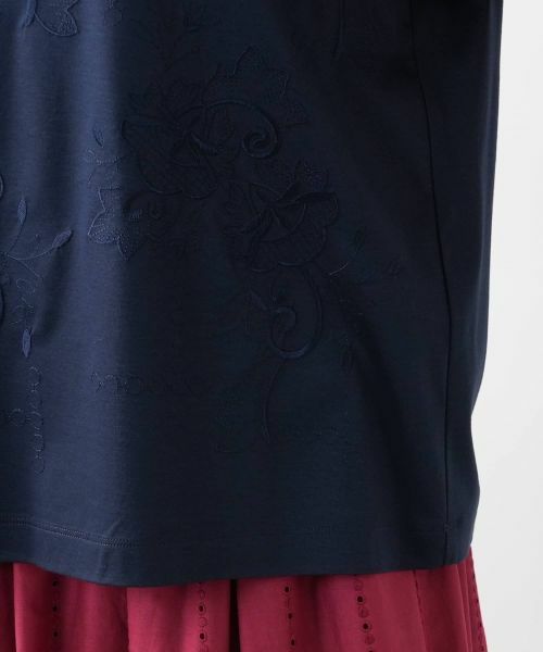 Leilian PLUS HOUSE / レリアンプラスハウス Tシャツ | 【店舗人気】刺繍Tシャツ【ROCHAS Premiere】 | 詳細13