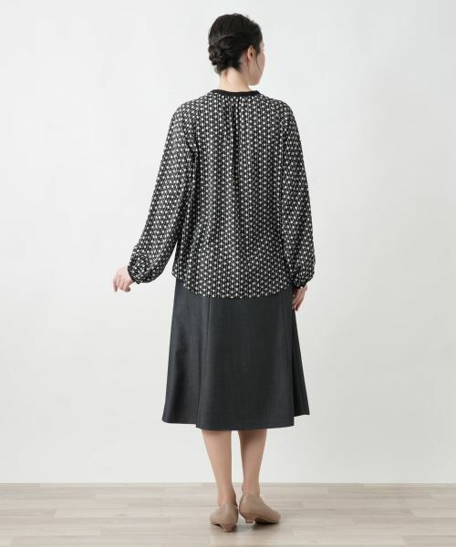 Leilian PLUS HOUSE / レリアンプラスハウス シャツ・ブラウス | 【店舗人気】プリントブラウス【NEMIKA】 | 詳細3