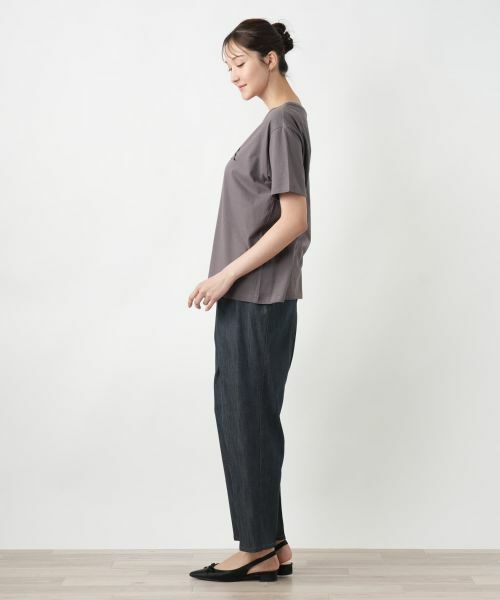 Leilian PLUS HOUSE / レリアンプラスハウス Tシャツ | ロゴプリントTシャツ【NEMIKA】 | 詳細5