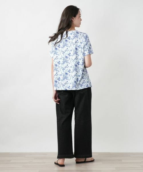 Leilian PLUS HOUSE / レリアンプラスハウス カットソー | 【店舗人気】フラワー柄クルーネックカットソー | 詳細3