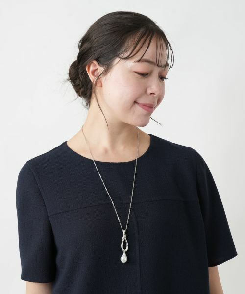 Leilian PLUS HOUSE / レリアンプラスハウス ネックレス・ペンダント・チョーカー | 【店舗人気】パール調モチーフ付きペンダント | 詳細2