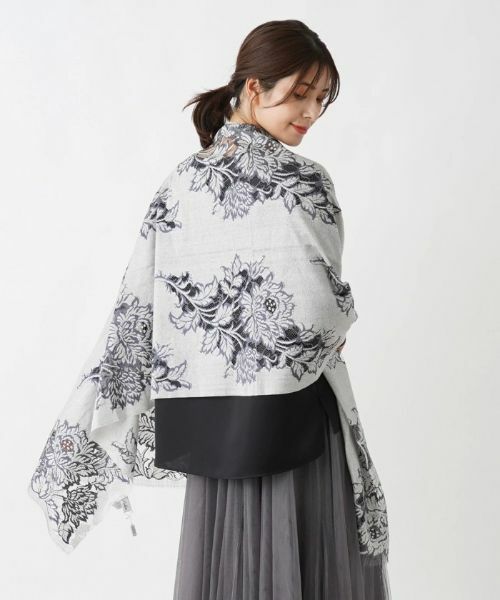 Leilian PLUS HOUSE / レリアンプラスハウス マフラー・ショール・スヌード・ストール | フラワー柄ストール | 詳細4