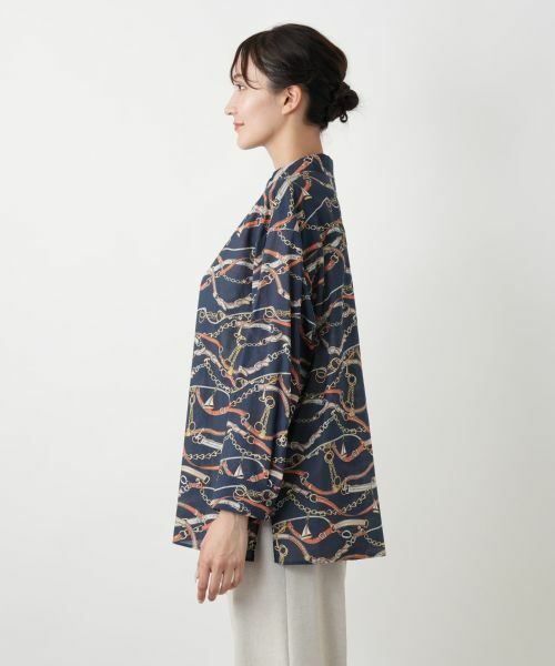 Leilian PLUS HOUSE / レリアンプラスハウス シャツ・ブラウス | チェーンベルトプリントブラウス | 詳細5