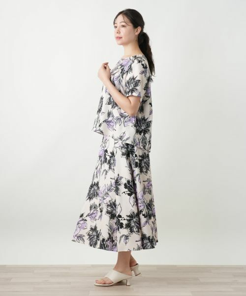 Leilian PLUS HOUSE / レリアンプラスハウス シャツ・ブラウス | 花柄クルーネックブラウス | 詳細2