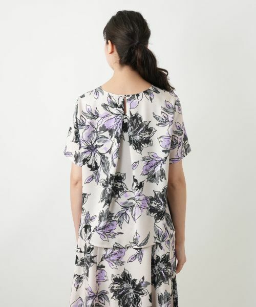 Leilian PLUS HOUSE / レリアンプラスハウス シャツ・ブラウス | 花柄クルーネックブラウス | 詳細6